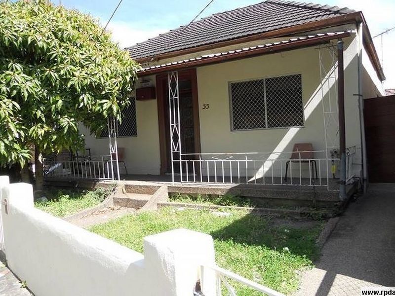 33 Railway  Street, Banksia NSW 2216