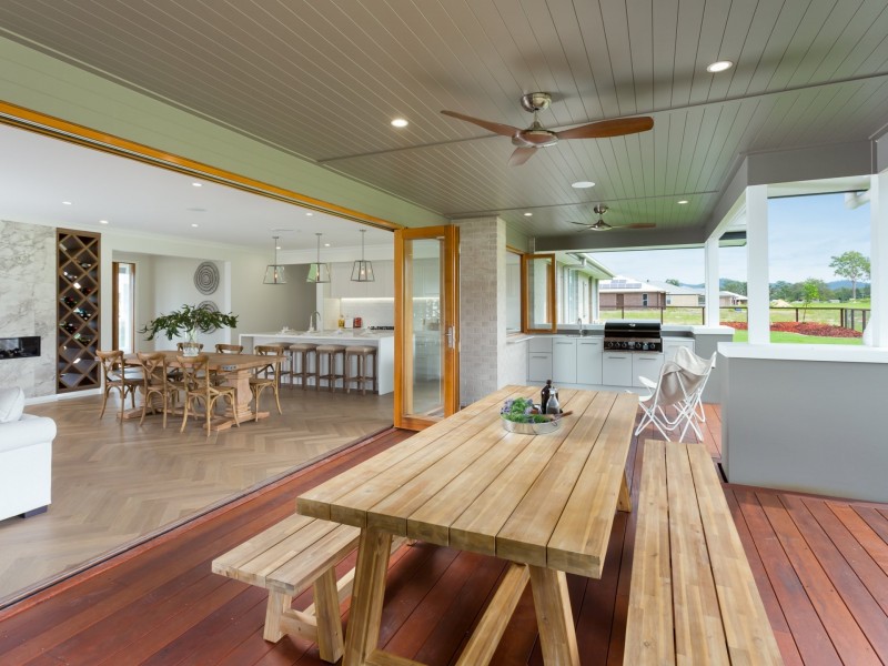 102 Melrose Place, The Lanes, New Beith QLD 4124