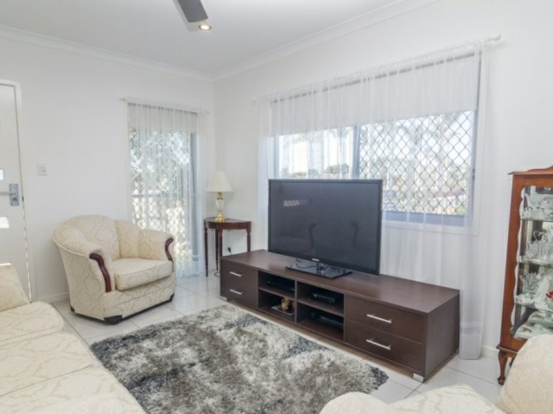 1/1 Essencia Avenue, Dakabin QLD 4503