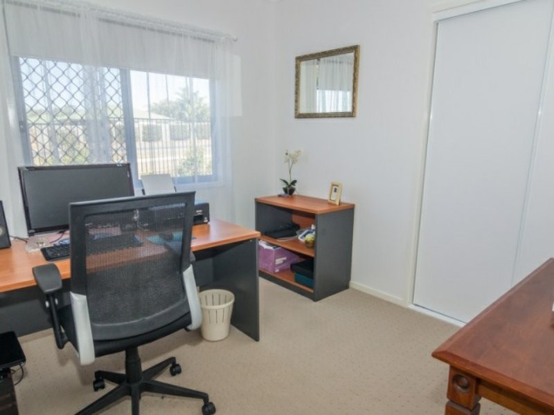 1/1 Essencia Avenue, Dakabin QLD 4503