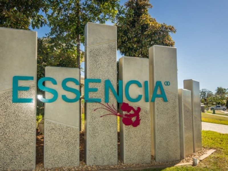 1/1 Essencia Avenue, Dakabin QLD 4503