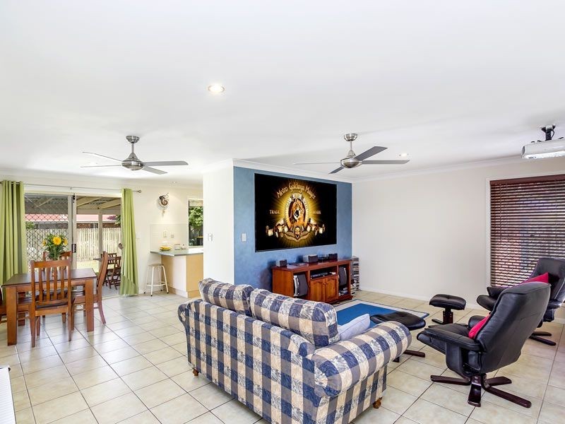 30 Dorset Drive, Caboolture South QLD 4510