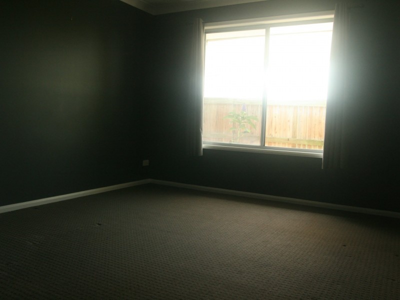 8 Butler Crescent, Caboolture South QLD 4510