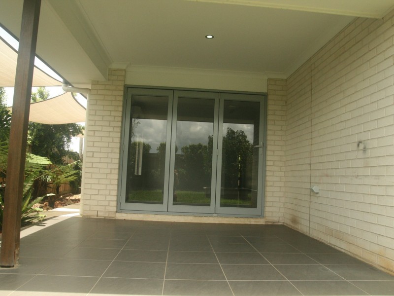 8 Butler Crescent, Caboolture South QLD 4510