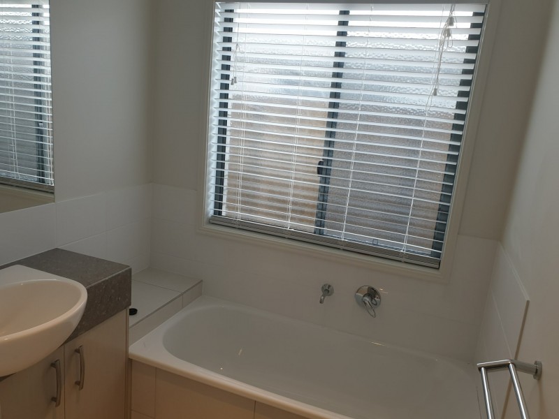 51 Lakeview Road, Morayfield QLD 4506