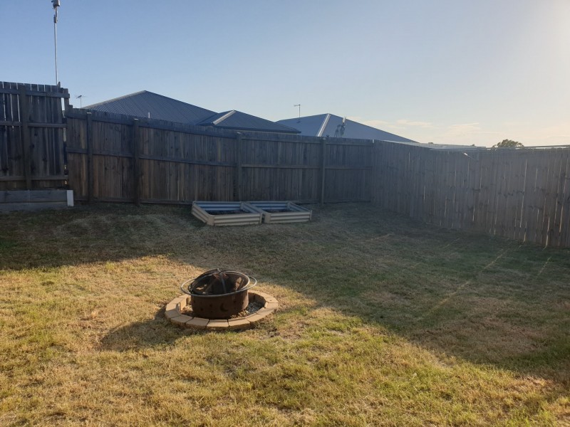 51 Lakeview Road, Morayfield QLD 4506