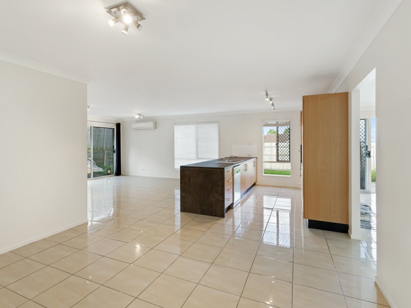 16 Kernel Road, Narangba QLD 4504
