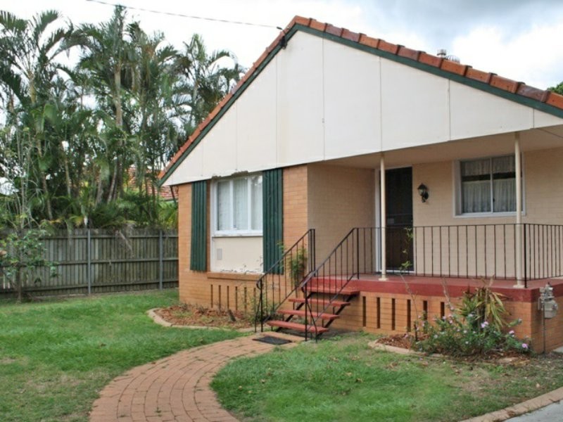 19 Ellis Street, Lawnton QLD 4501