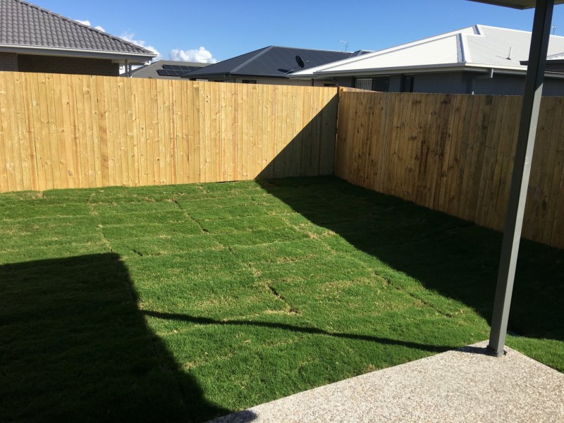 2/4 Longman Street, Caboolture South QLD 4510