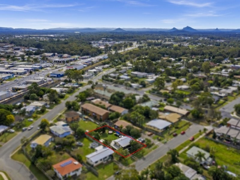 12 Wallace Street, Caboolture QLD 4510