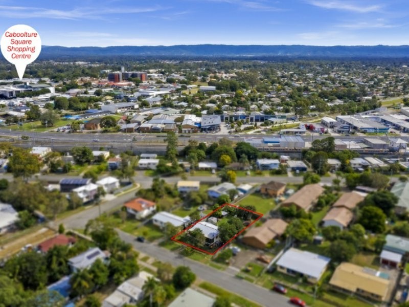 12 Wallace Street, Caboolture QLD 4510