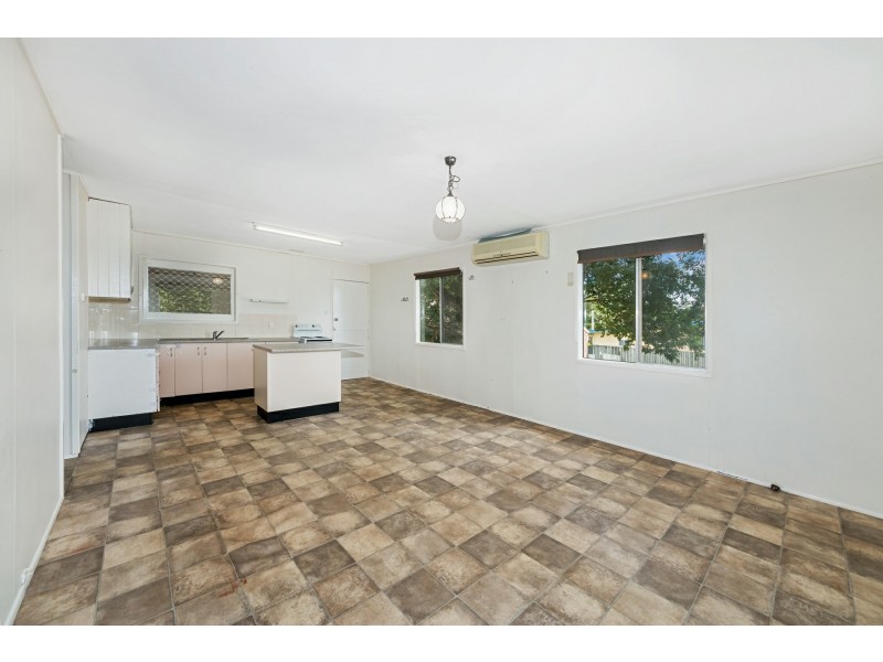 12 Wallace Street, Caboolture QLD 4510