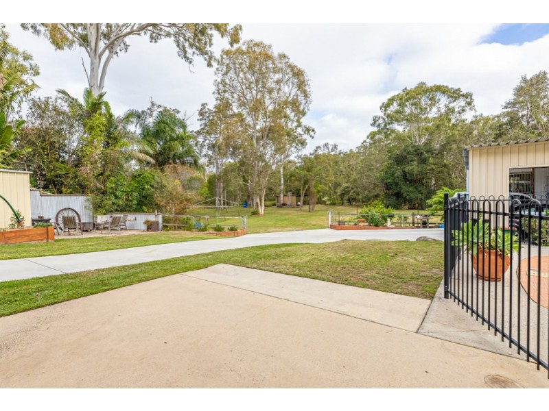 14 Warren Crescent, Deception Bay QLD 4508