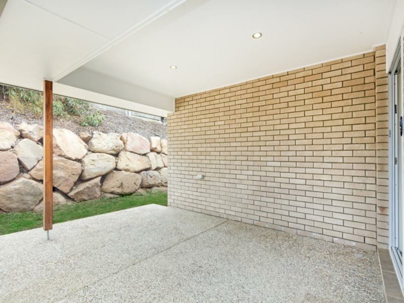 6 Crest Street, Narangba QLD 4504