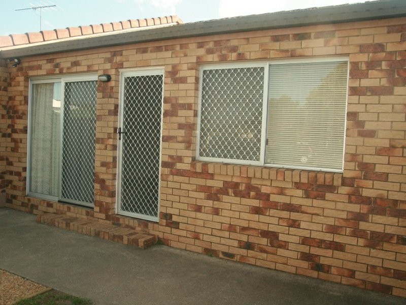 2/12 Walter Street, Caboolture QLD 4510