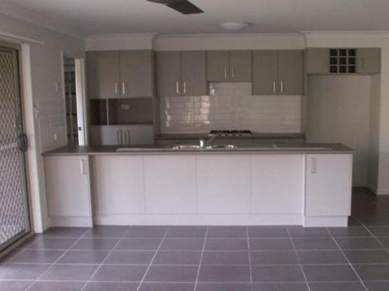 31-33 Nicole Street, Morayfield QLD 4506