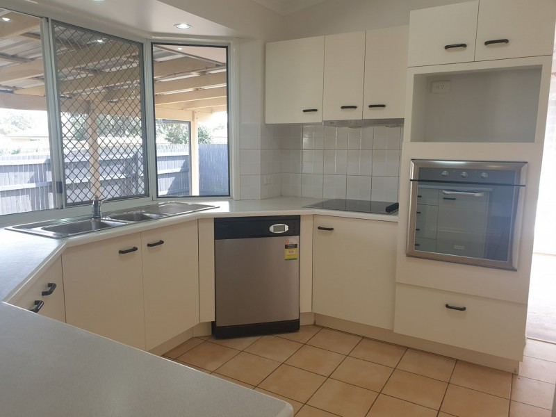 112 Glenwood Drive, Morayfield QLD 4506