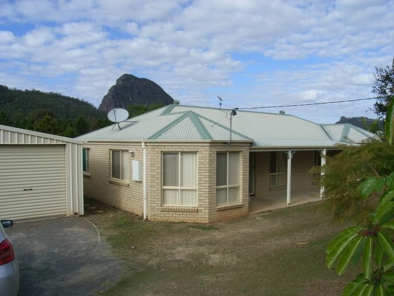 64 Parkview Road, Glass House Mountains QLD 4518