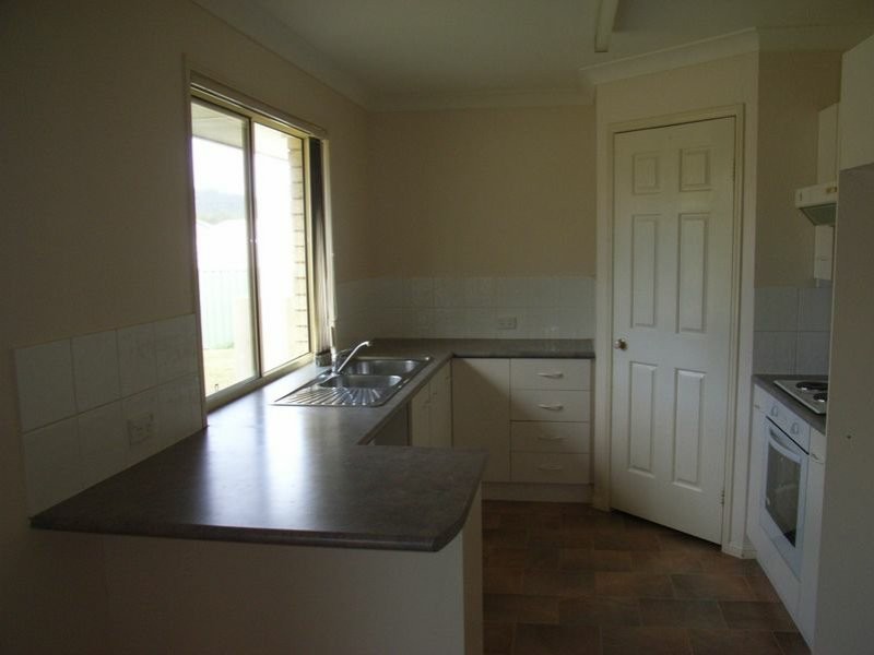 64 Parkview Road, Glass House Mountains QLD 4518