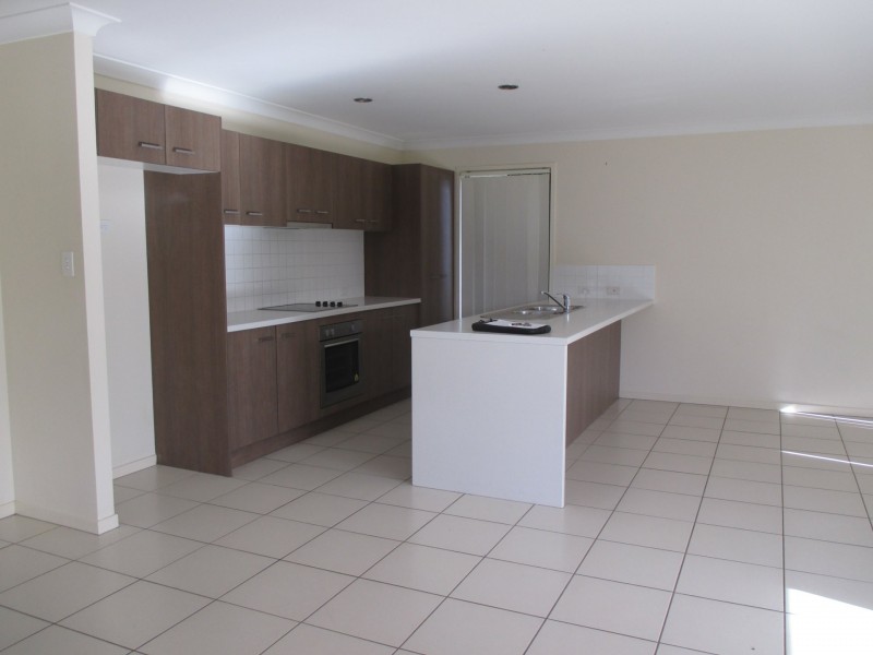 2 Tara Grove, Bellmere QLD 4510