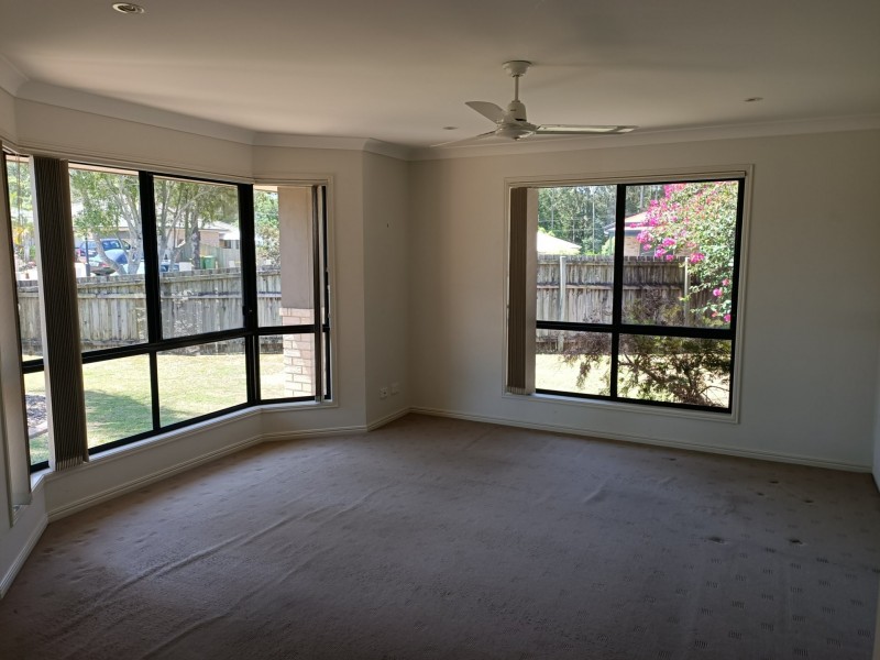 6 Santa Ana Court, Beerwah QLD 4519