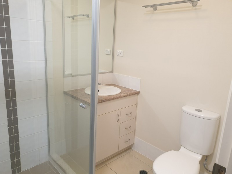 6/3-5 Charles Street, Caboolture QLD 4510
