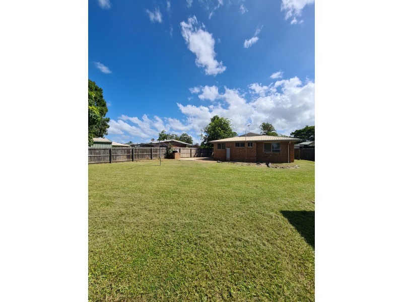 8 Lyndal Court, Morayfield QLD 4506
