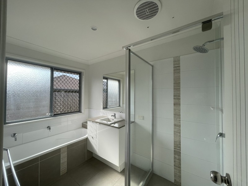 4 McCallum Street, Caboolture QLD 4510