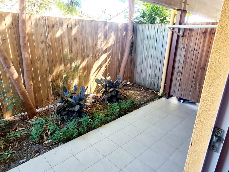 6/105 King Street, Caboolture QLD 4510