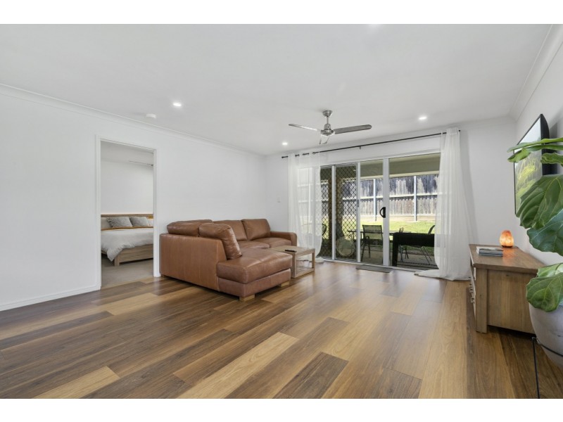 22 Hipwood Street, Morayfield QLD 4506