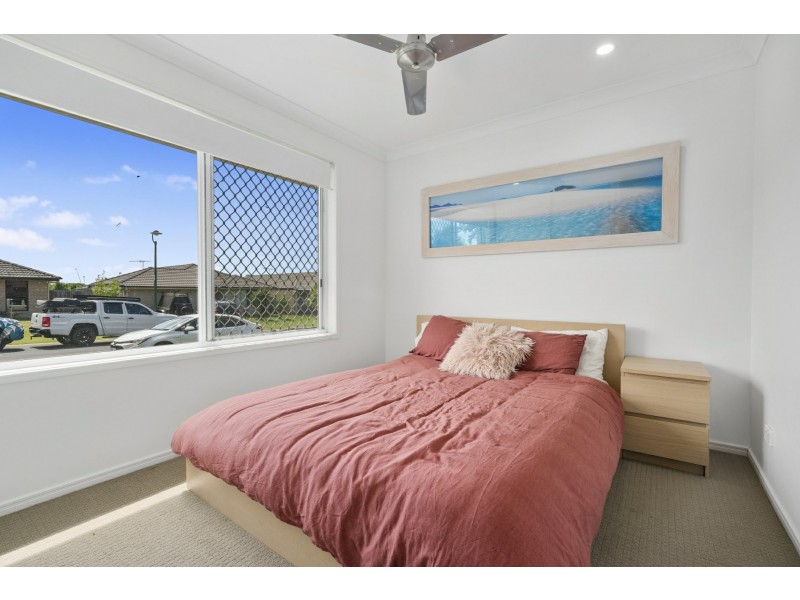 22 Hipwood Street, Morayfield QLD 4506