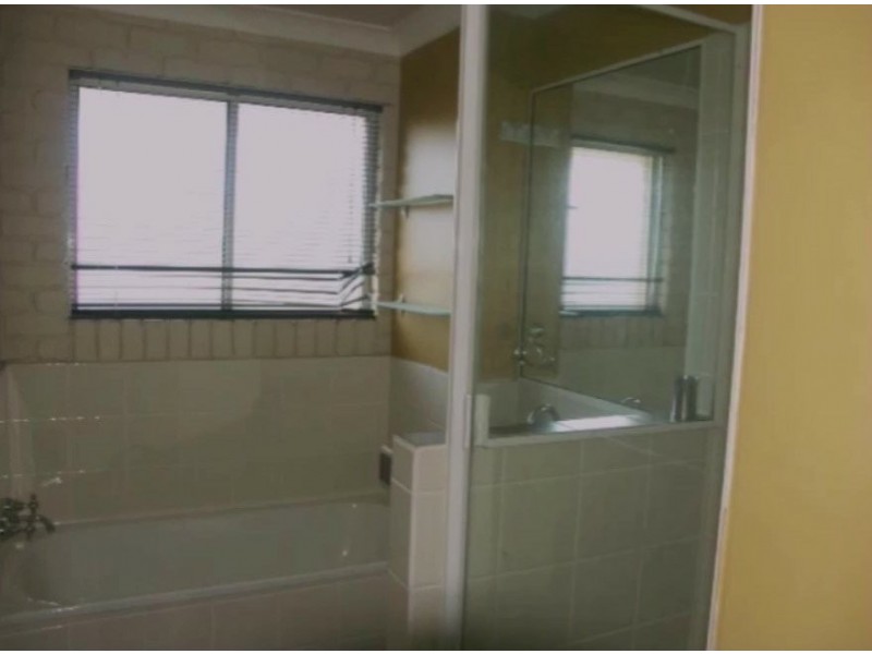 9/19 Lower King Street, Caboolture QLD 4510