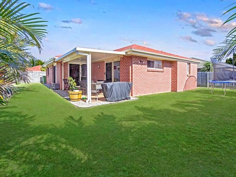32 Bilinga Court, Sandstone Point QLD 4511