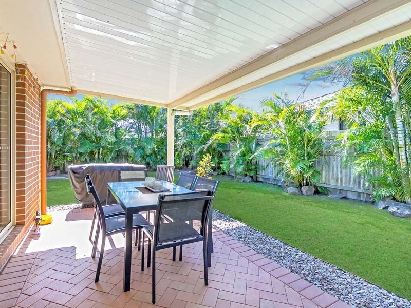 32 Bilinga Court, Sandstone Point QLD 4511