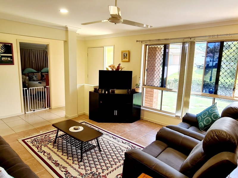 5 Riverbend Crescent, Morayfield QLD 4506