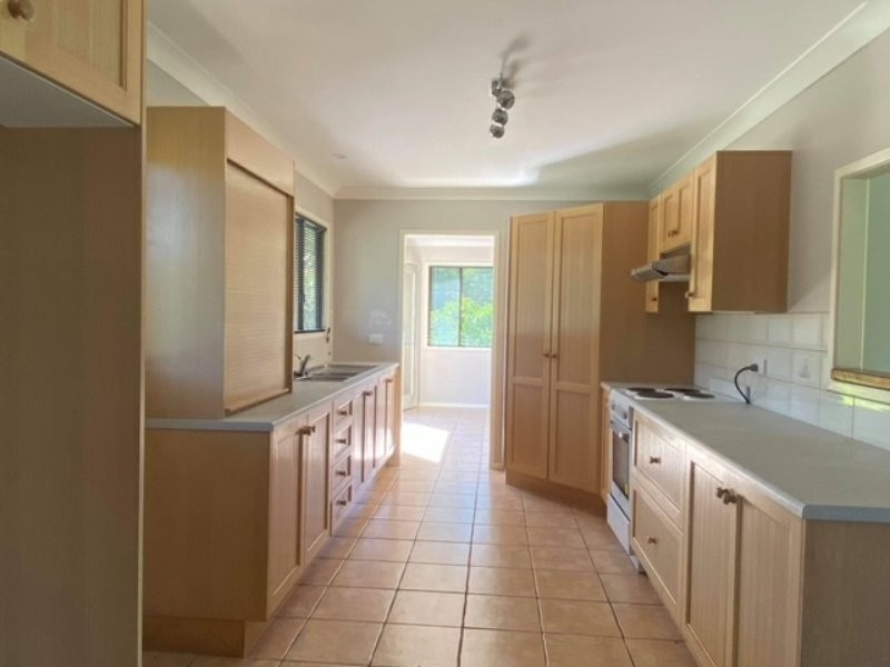 237 Oakey Flat Road, Morayfield QLD 4506
