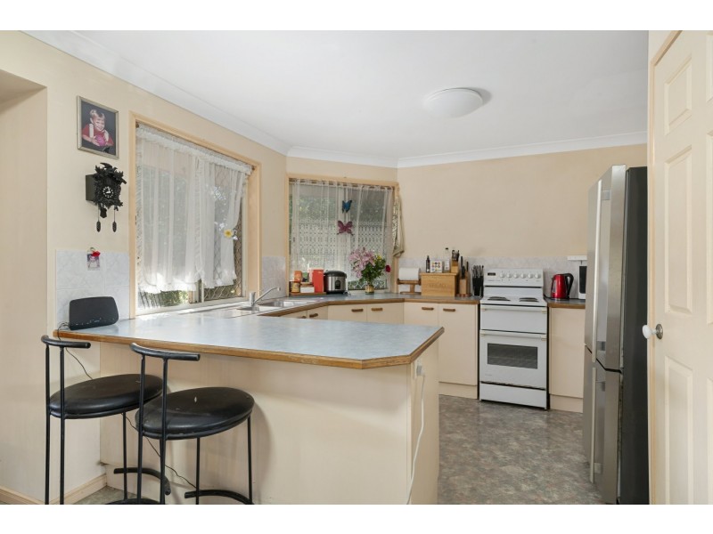 11 Hyde Court, Upper Caboolture QLD 4510