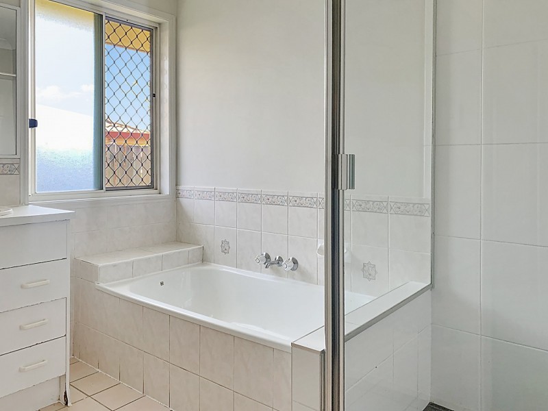 10 Piggott Road, Bellmere QLD 4510