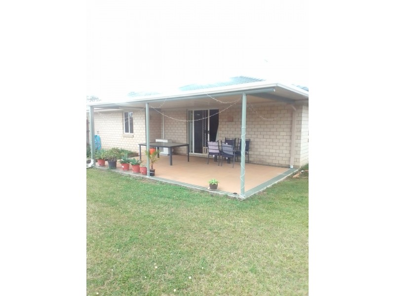 8 Dundas Close, Caboolture QLD 4510