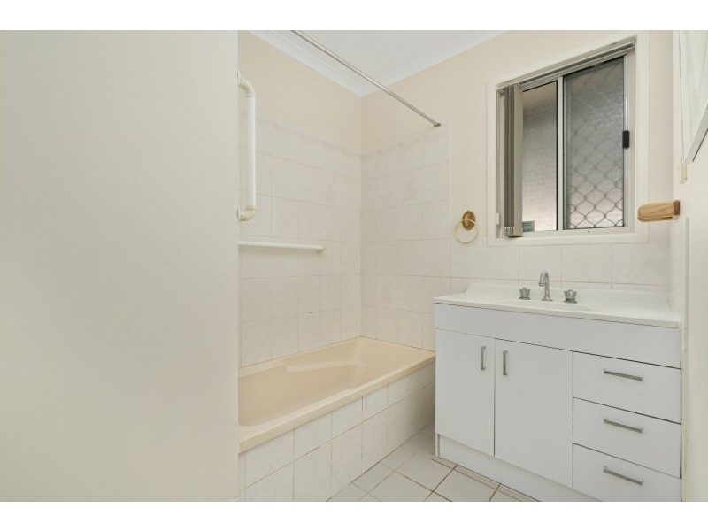 27 Kalunda Drive, Caboolture QLD 4510