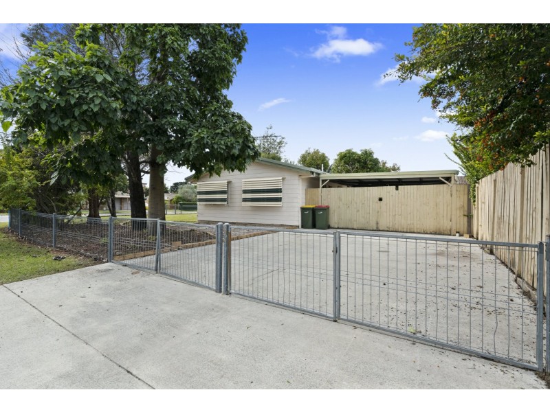 27 Kalunda Drive, Caboolture QLD 4510