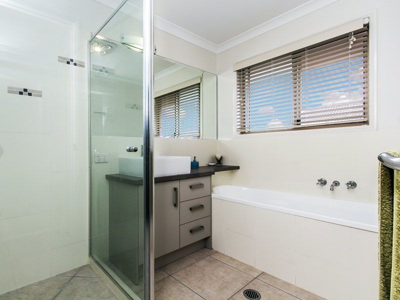 35 Akoonah Way, D’aguilar QLD 4514