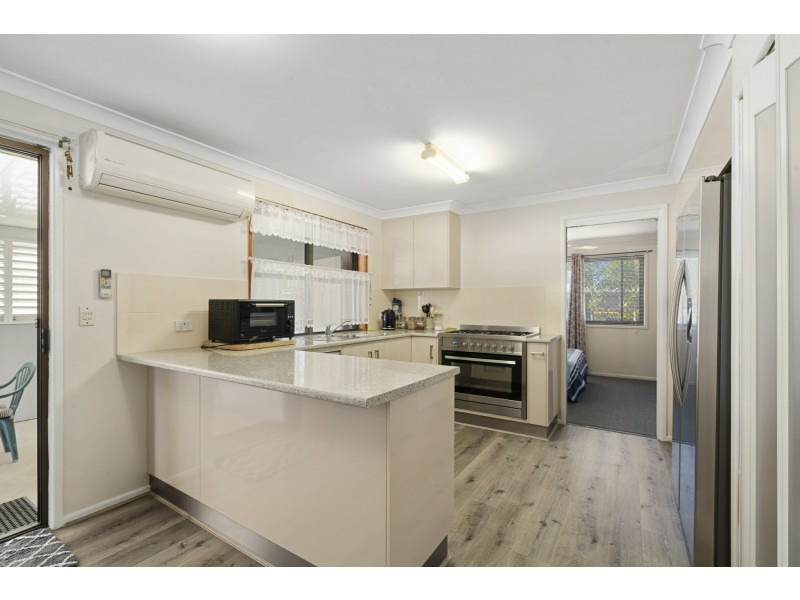 12 Carlisle Street, Morayfield QLD 4506