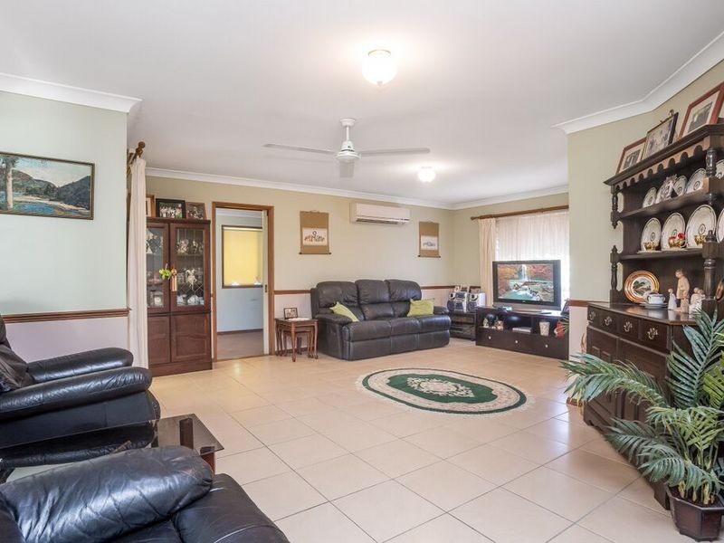 16 Regents Court, Upper Caboolture QLD 4510