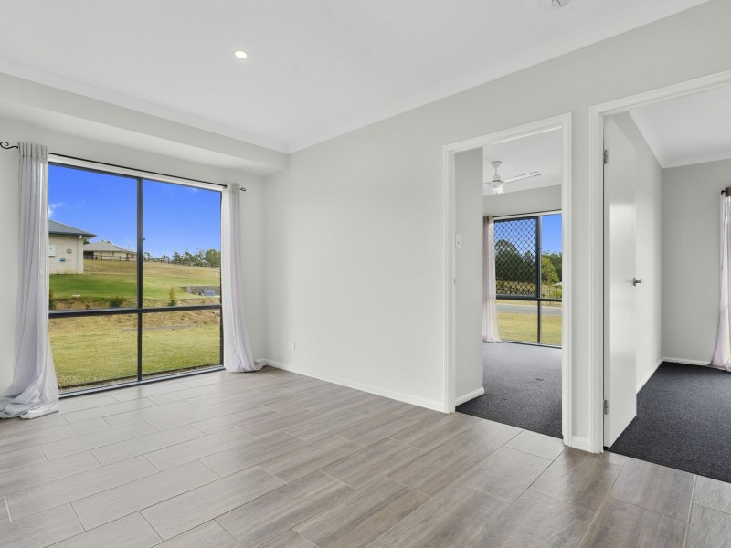 16 Mountain View Court, D’aguilar QLD 4514