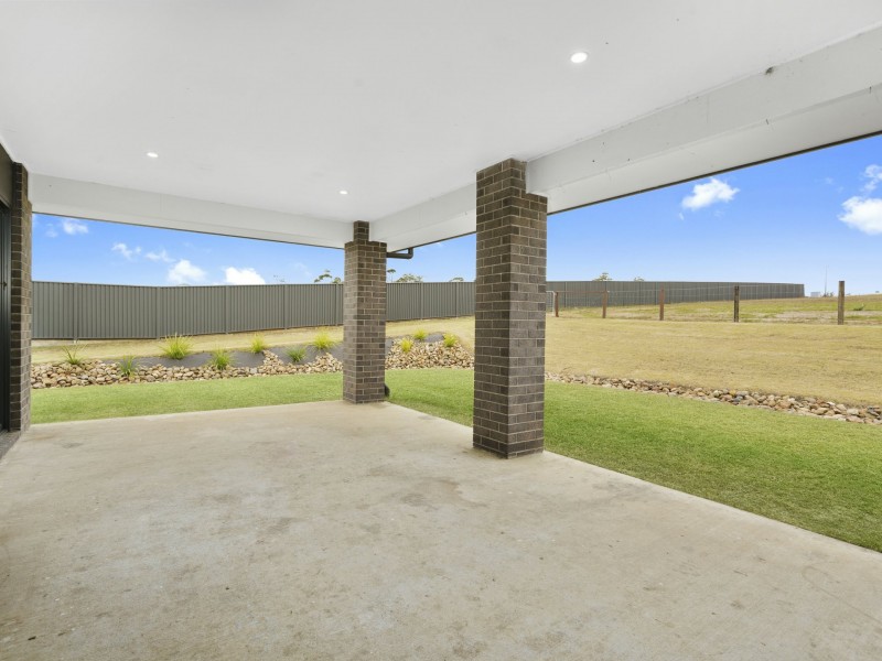 16 Mountain View Court, D’aguilar QLD 4514