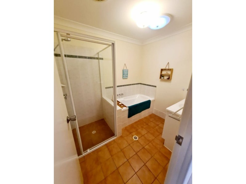 4 George Bass Court, Caboolture South QLD 4510