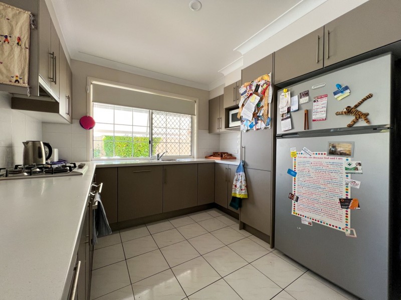 24 Cook Avenue, Caboolture South QLD 4510