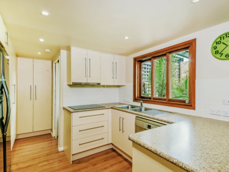 35 Cumming Street, Bongaree QLD 4507