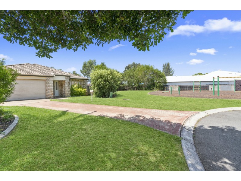 12 Galaxy Court, Dakabin QLD 4503